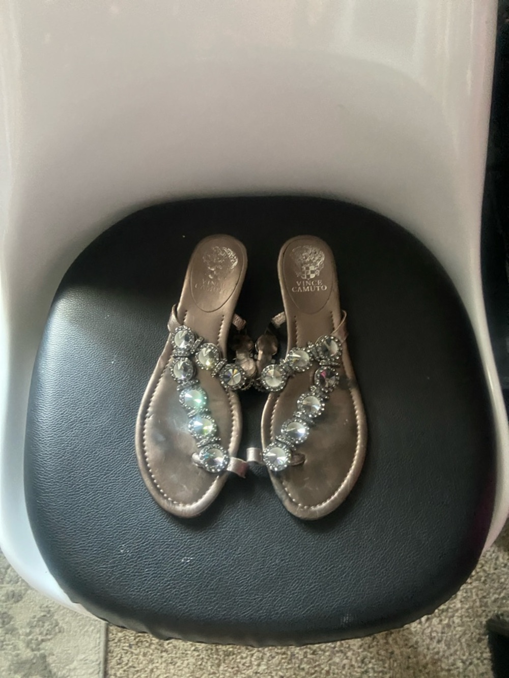 Vince camuto silver jewel sandal